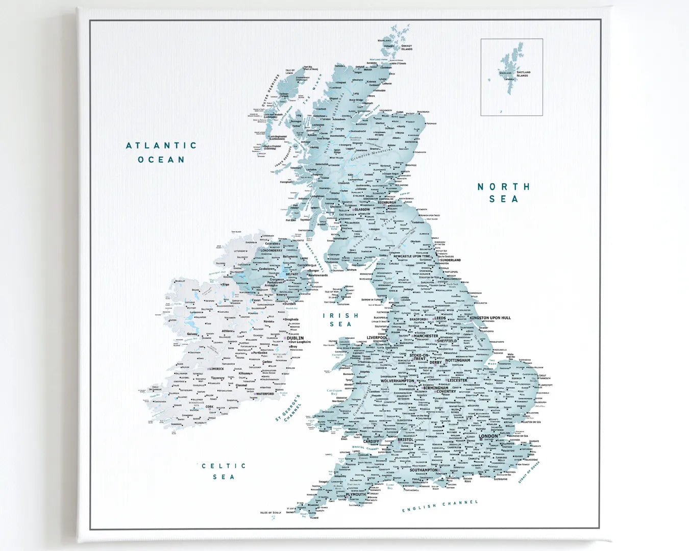 UK & Ireland Push Pin Map – Blue & White