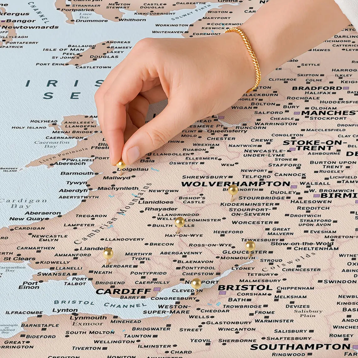 UK & Ireland Push Pin Map – Blue & Beige