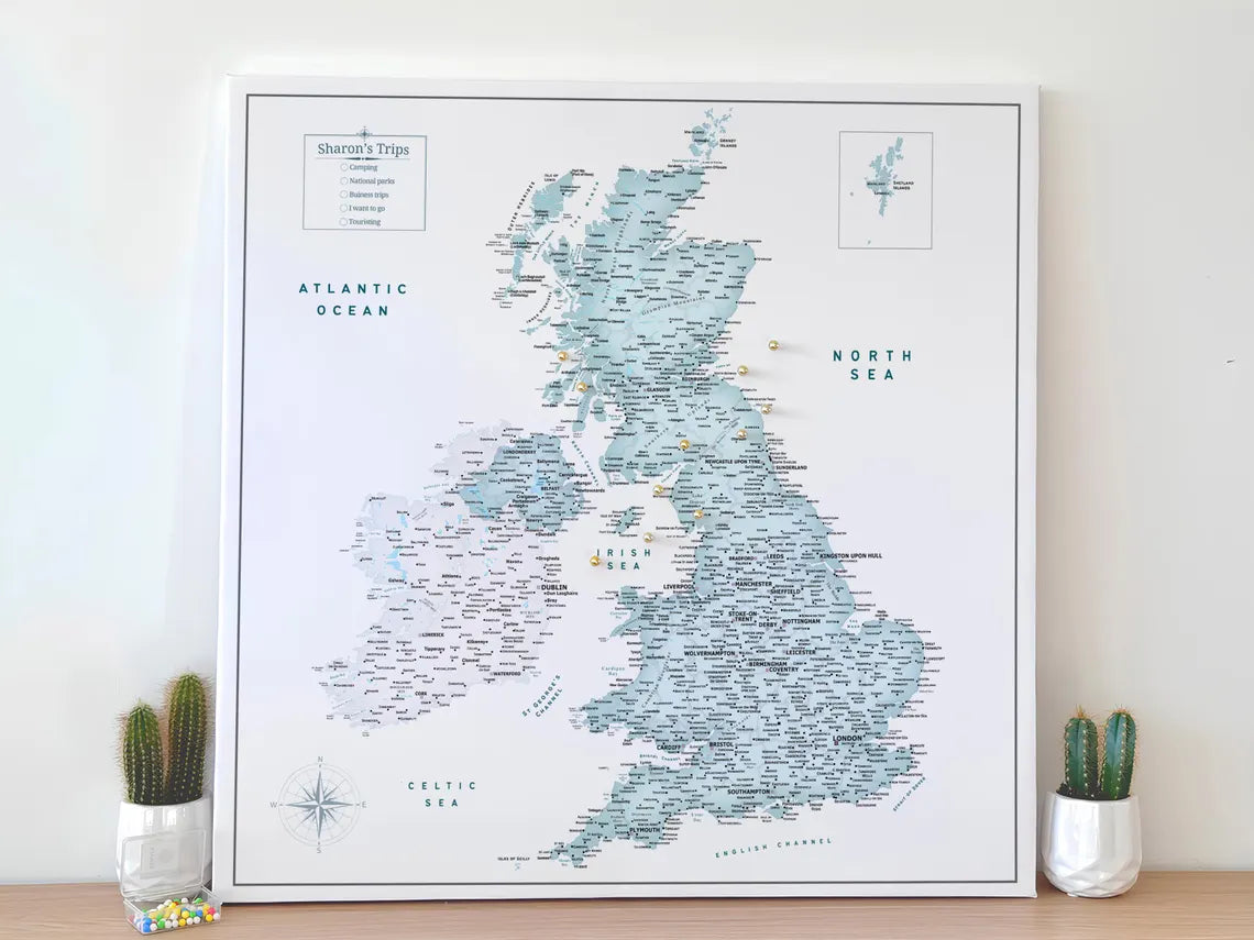 UK & Ireland Push Pin Map – Blue & White