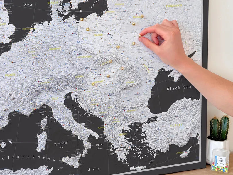 Push Pin Europe Map – Black & White
