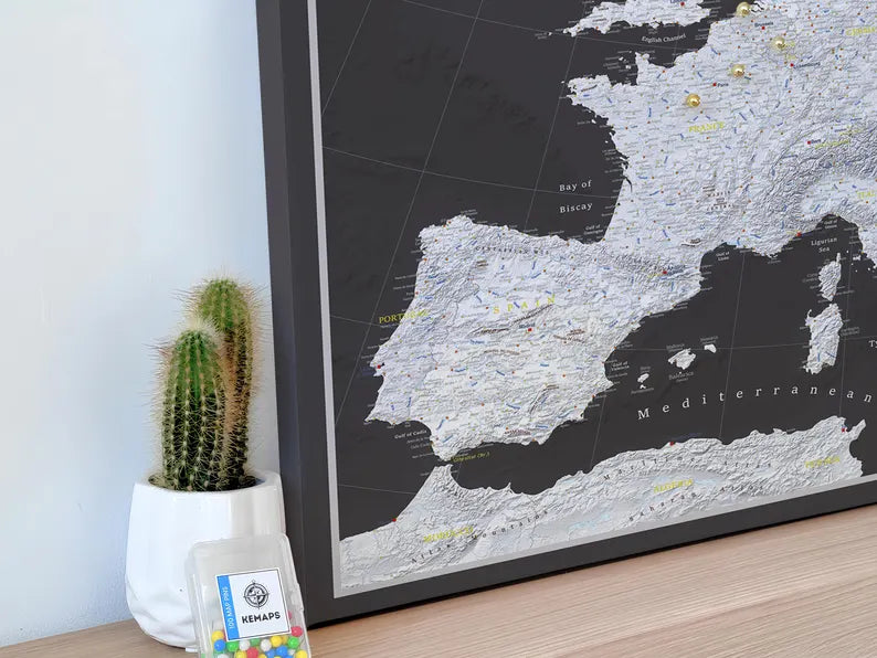 Push Pin Europe Map – Black & White